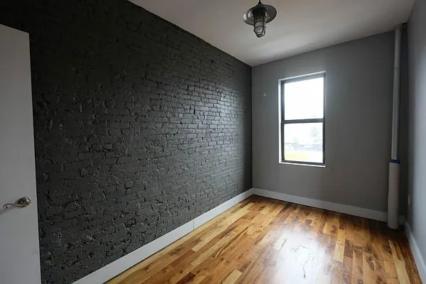 Rented by Level Group | media 51