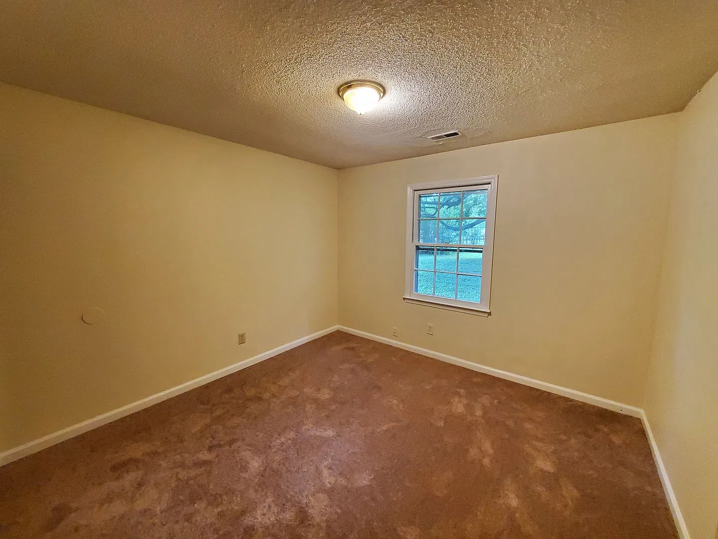 2 Bedroom Duplex — Photo 4