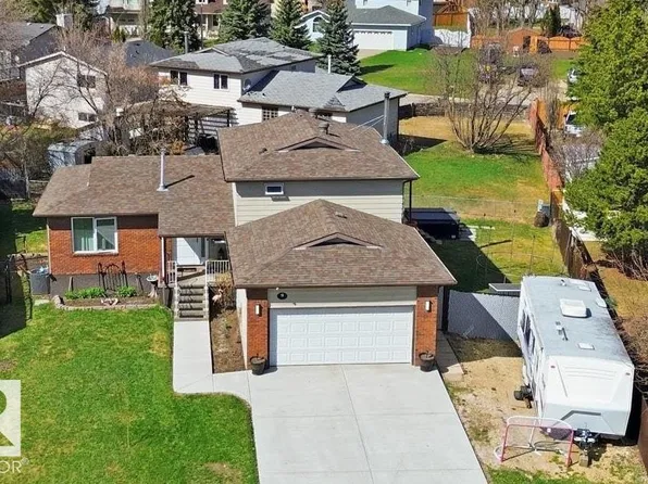9 Prospect Pl, Sturgeon County, AB T8R 1N7