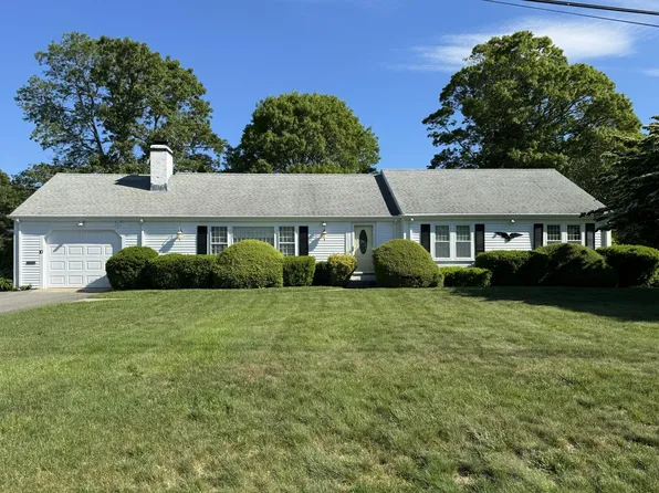 10 Brae Burn Lane, South Yarmouth, MA 02664