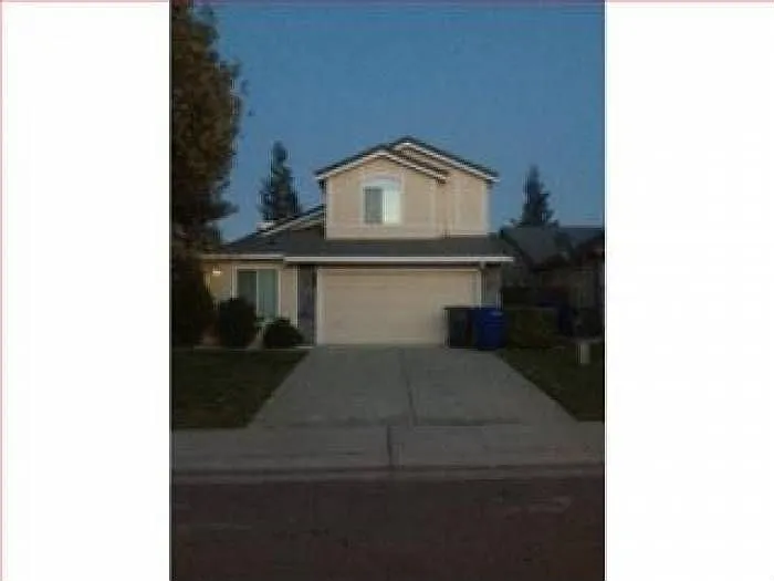 8513 Derlin Way photo 1