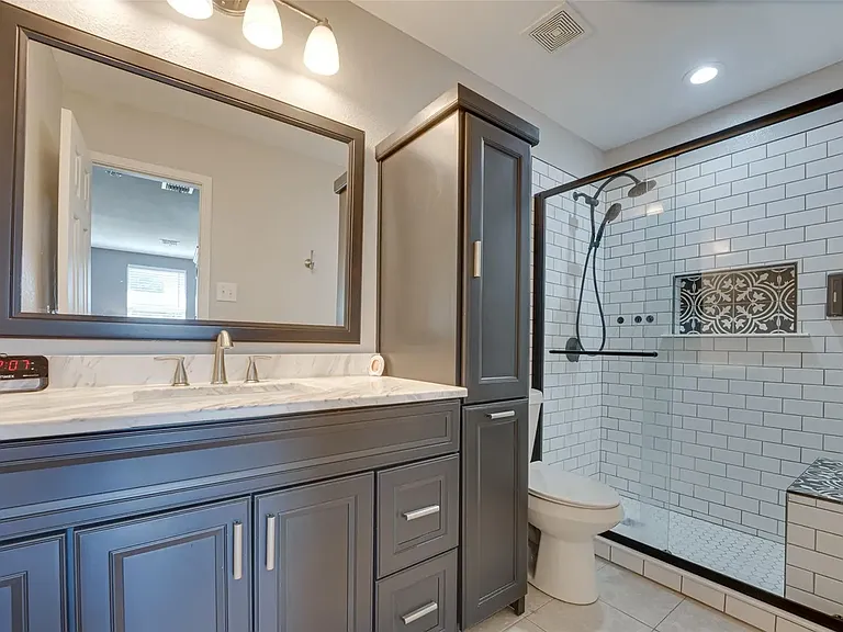 605 Cottondale Ln — Photo 17