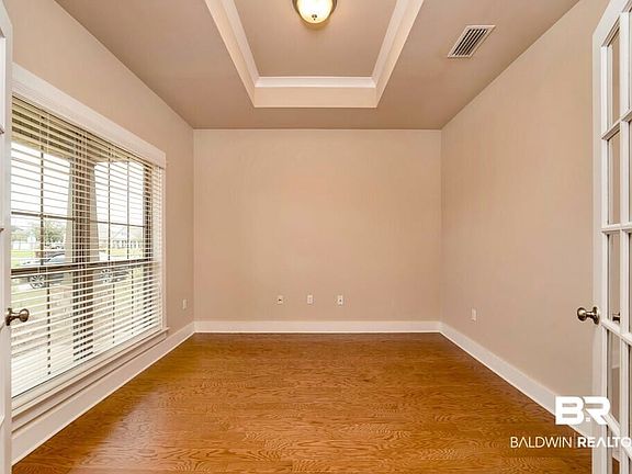 5th image of 9879 Volterra Ave