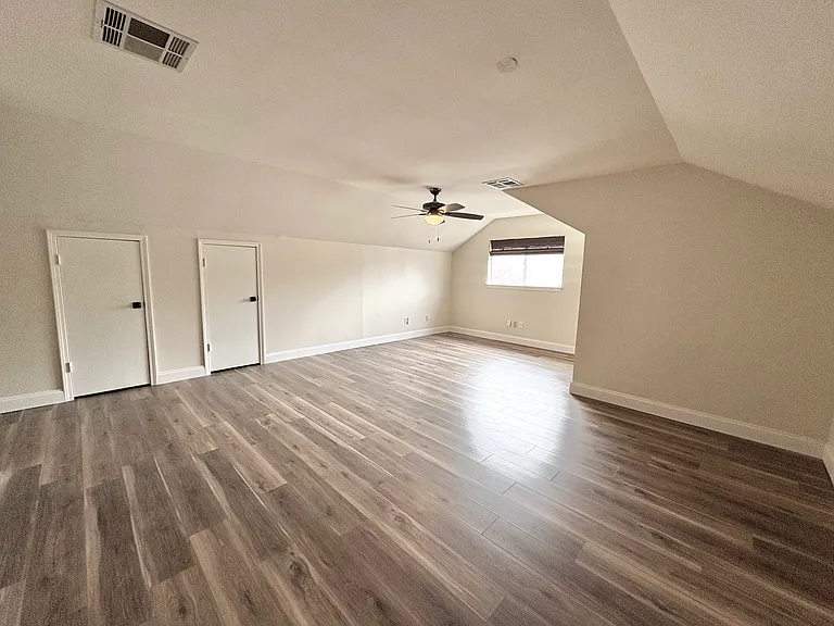 3803 E 82nd Pl S — Photo 28