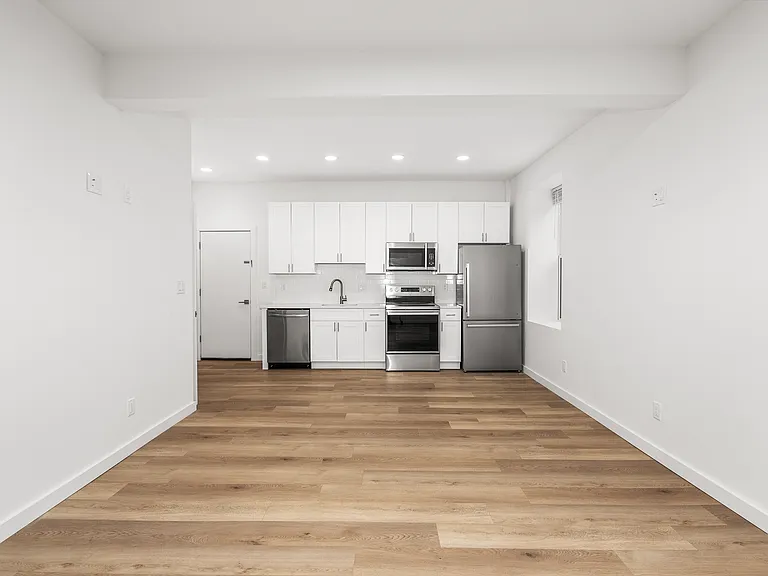 3514 Butler St #1 — Photo 5