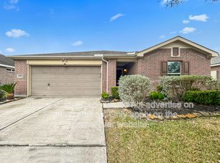 2760 Rio Bella Ct, League City, TX 77573