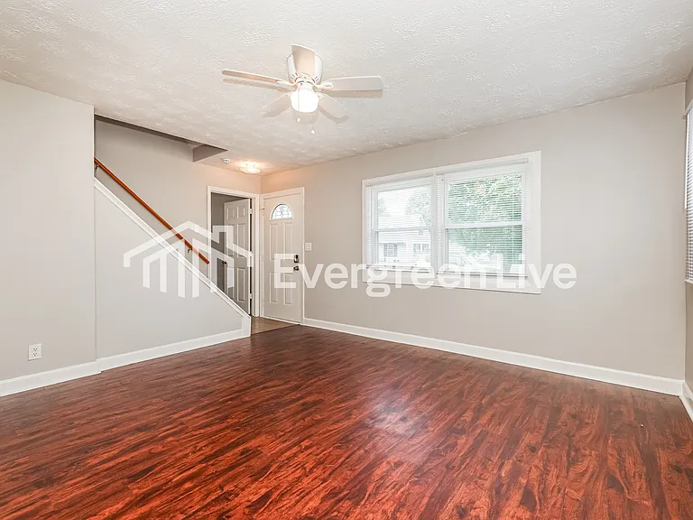 2440 Ned Dr — Photo 4