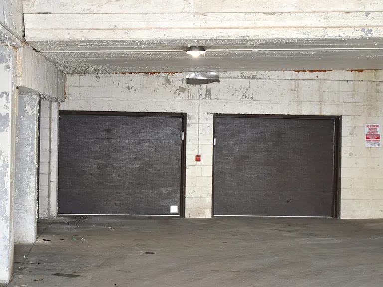 328 N Allen St #1 — Photo 17