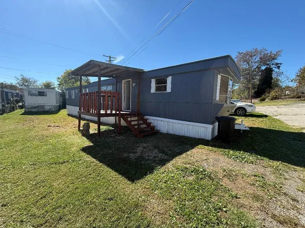 106 Fairview St #12, Elizabethton, TN 37643
