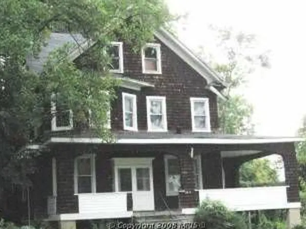 2211 Roslyn Ave, Baltimore, MD 21216