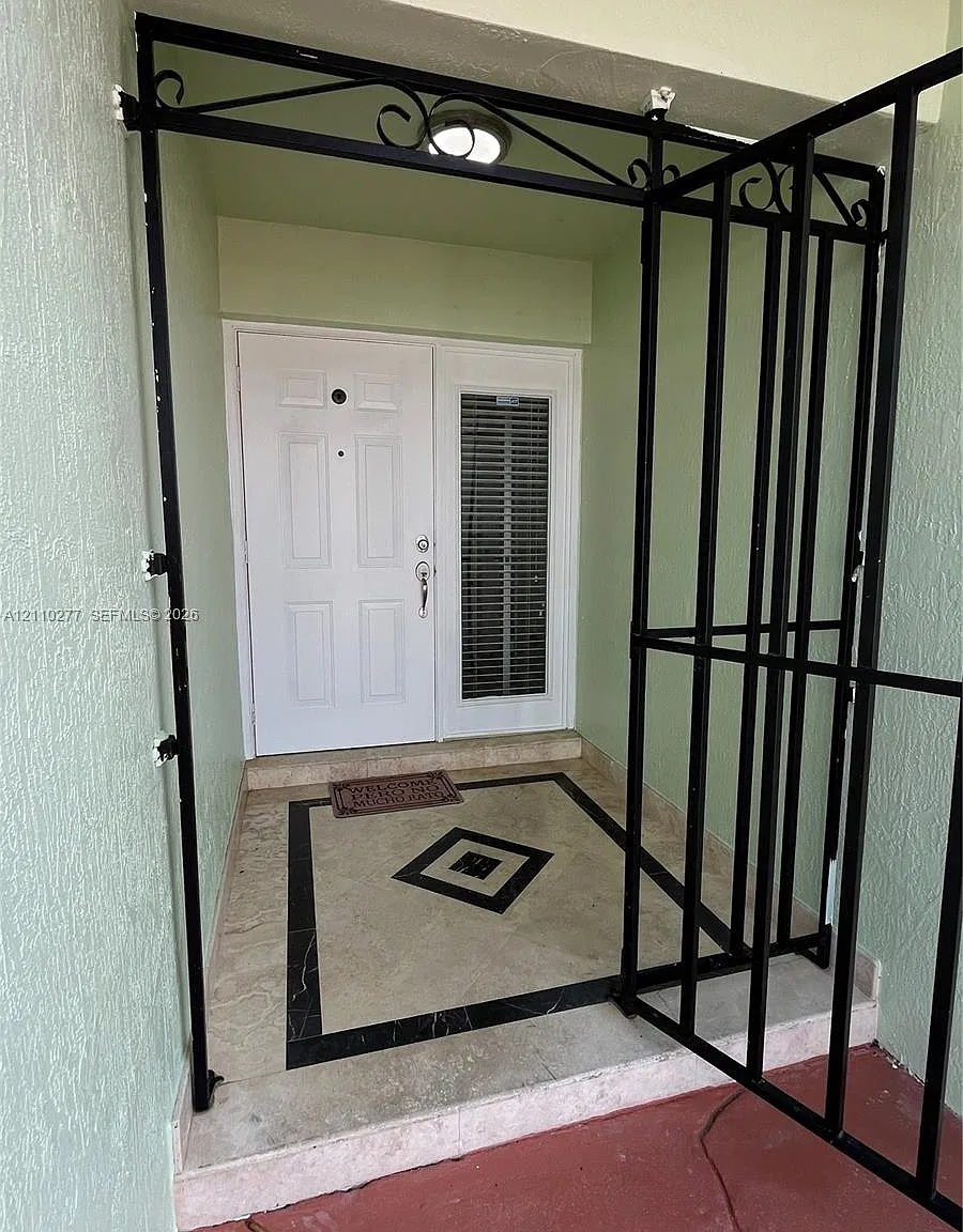 Abel Homes At Cambridge E — Photo 2