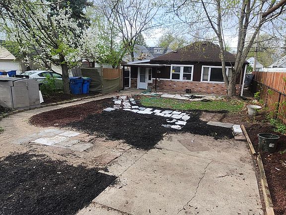2nd image of 7559 Toepfer Rd