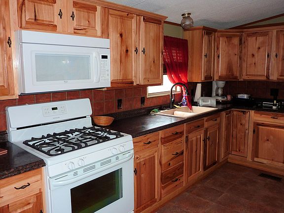 5th image of 24 Maruca Dr