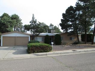 9413 Las Calabazillas Ave NE, Albuquerque, NM 87111