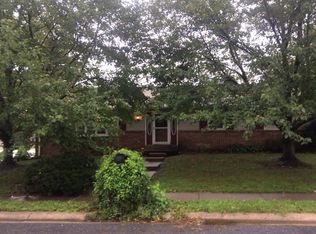 41 Park St, Akron, PA 17501