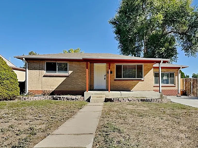 1310 S Tejon St — Photo 1