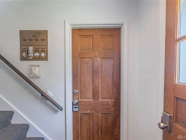 1588 Glenbeck Ave #A — Photo 2