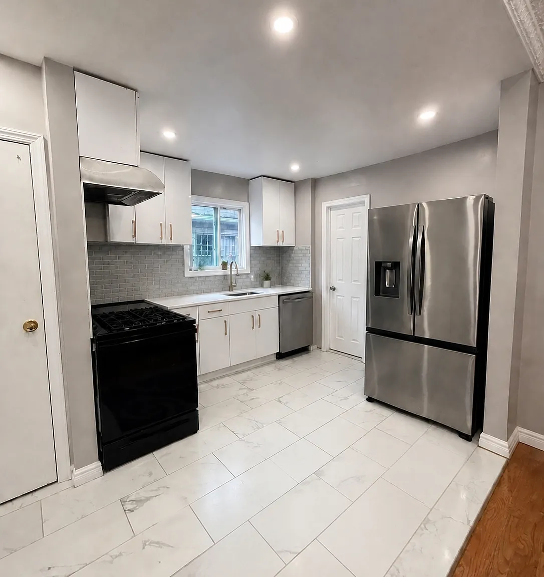 198th St, Saint Albans — Photo 4