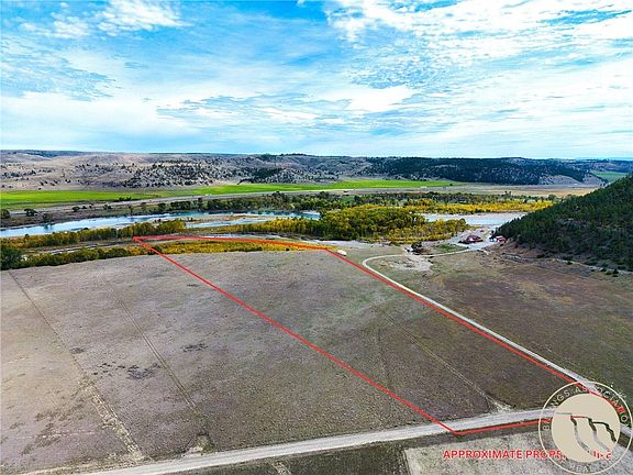 2nd image of 97 Balfour Loop