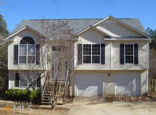 442 Grove Pointe Ct, Locust Grove, GA 30248