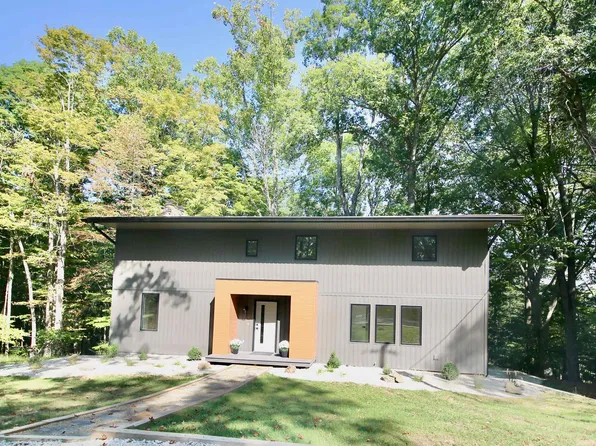 6691 E Lampkins Ridge Rd, Bloomington, IN 47401