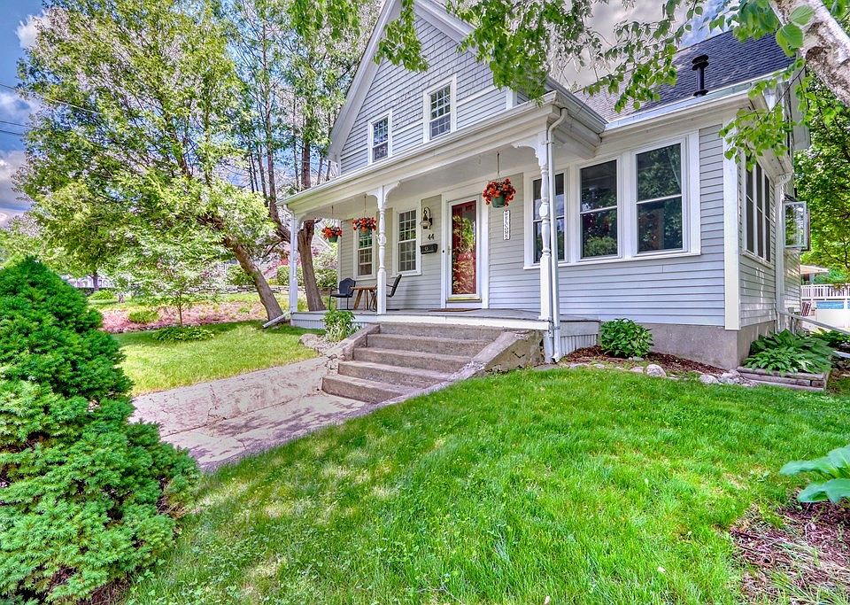 44 Cedar St, Norwood, MA 02062 Zillow