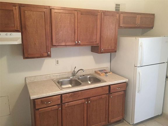 5th image of 1109 & 111 Chadbourne St #1109 & 1111