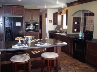 4594 London, Jackson, MI 49201