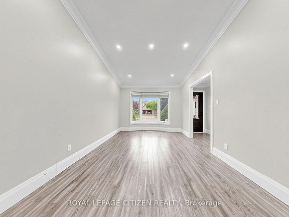 5th image of 27 Emperor Ave