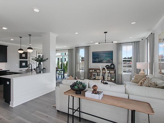 7th image of this home