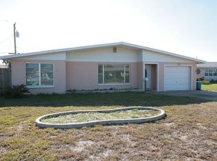 32 Camellia Dr, Ormond Beach, FL 32176