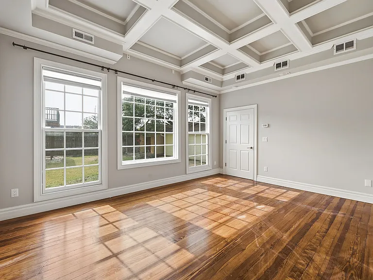 200 Highlands St — Photo 20