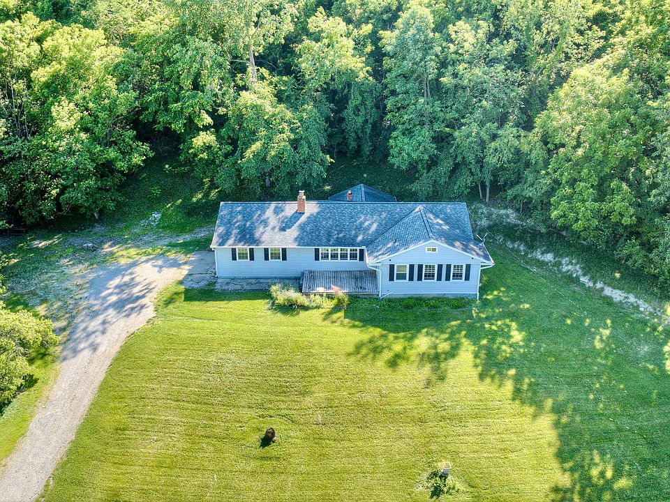 1st image of 4851 River Rd