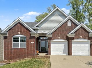 309 Rockcrest View Ct, Louisville, KY 40245