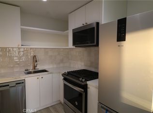 1027 N Coast Hwy APT 6, Laguna Beach, CA 92651