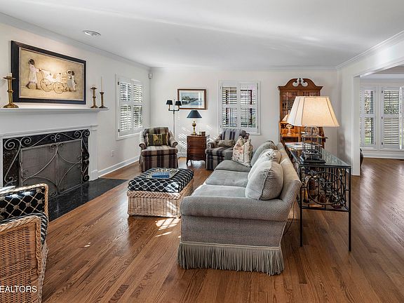 4th image of 6809 Glenbrook Dr