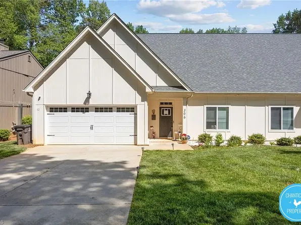 306 Lamplighter Cir #1, Winston Salem, NC 27104