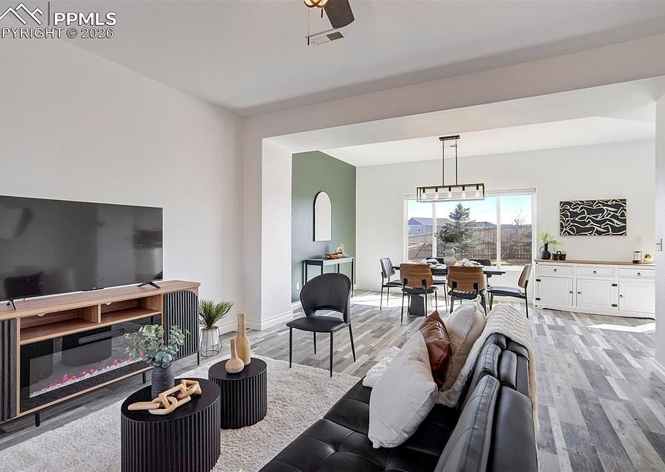 7838 Chasewood Loop, Colorado Springs, CO 80908 | Zillow