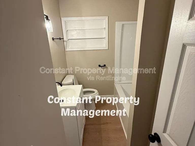 4233 Elkan Ave — Photo 13
