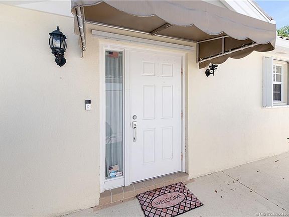3rd image of 7888 SE Peppercorn Ct