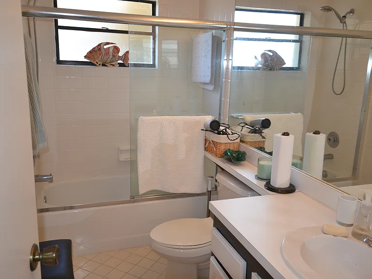 112 Lindsay Ln — Photo 62