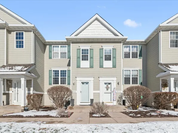 3068 Woodside Dr, Joliet, IL 60431