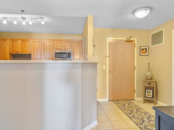2nd image of 440 W Mahogany Ct Unit 409