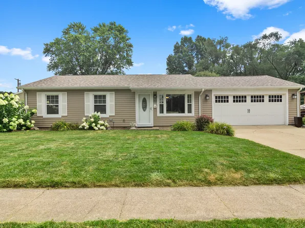 103 Hillcrest Ave, Hobart, IN 46342