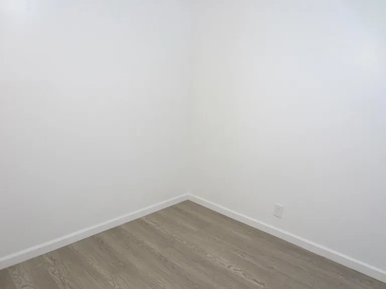 4544 Thompson St #1 — Photo 4