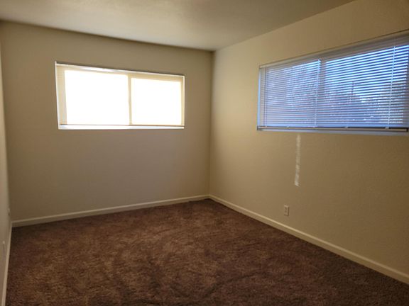 3rd image of 631 W Hedges Ave #D