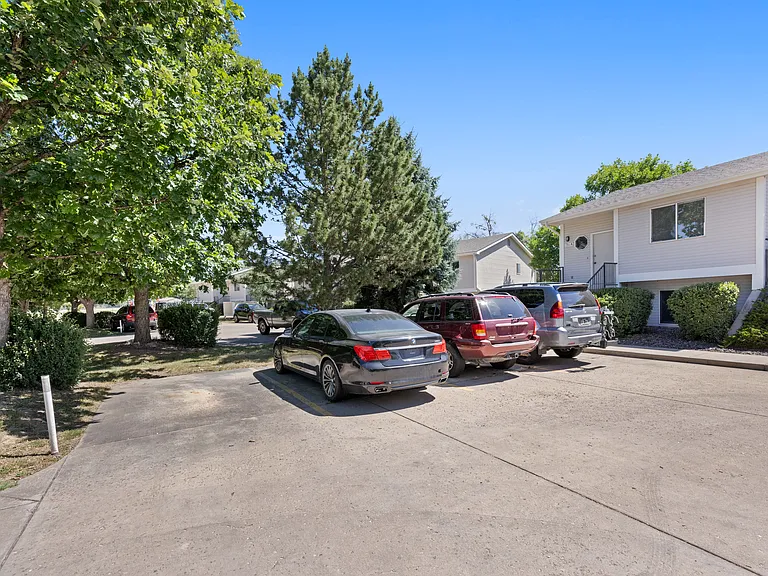 Glenmoor Townhomes — Photo 73