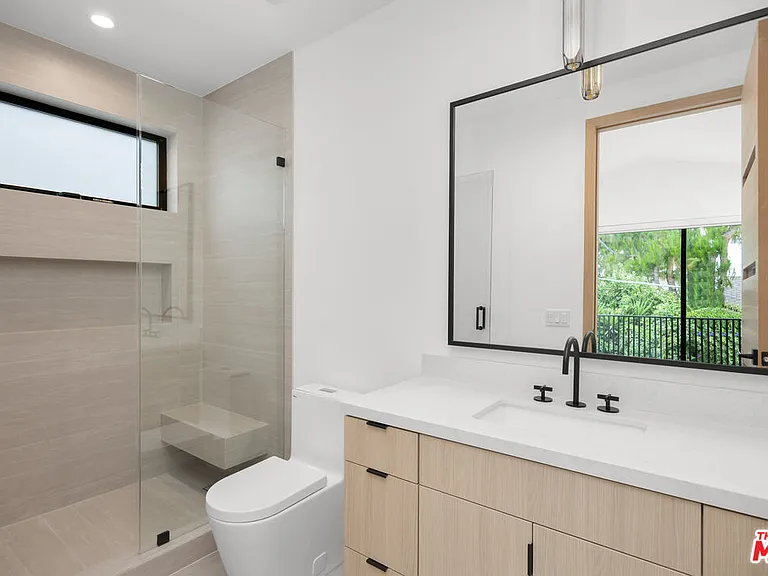5313 Ben Ave #1 — Photo 15