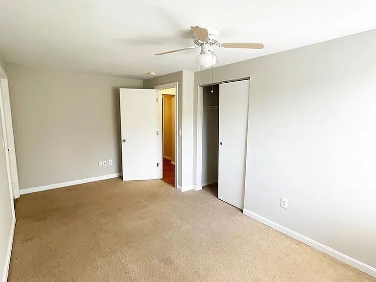 566 Lowell Ave — Photo 19