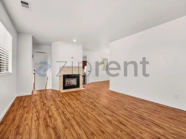 4239 Massachusetts Ave, La Mesa, CA 91941